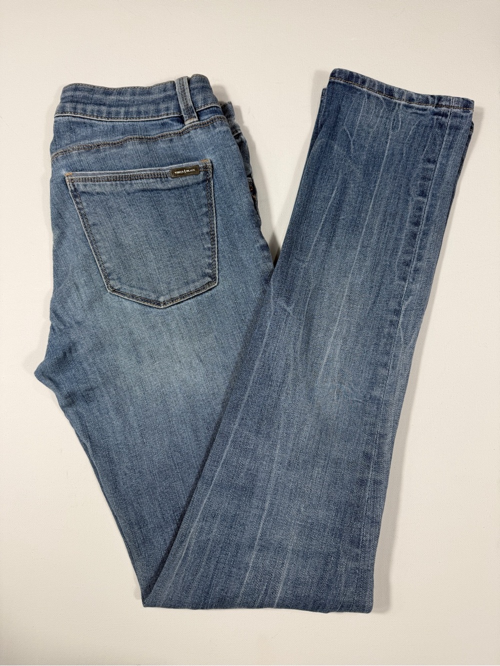 White House Black Market Women's Skinny Jeans in Medium Blue Wash